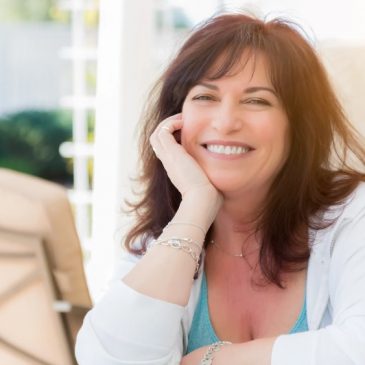 Hair Loss Treatment for Middle-Aged Women